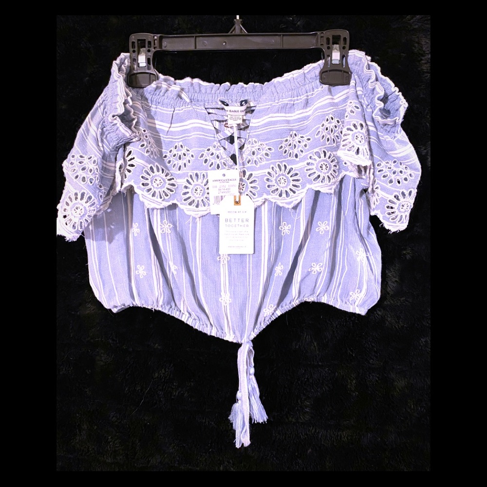 NWT American Eagle Off the shoulder top